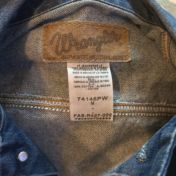 Wrangler Denim Jacket Sz Med - Picture 2 of 4